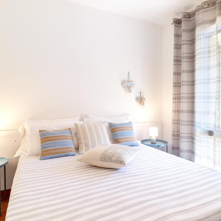 Residence L'Olivastro - Two-Bedroom Apartment with Balcony and Sea View (Ground Floor) - 3