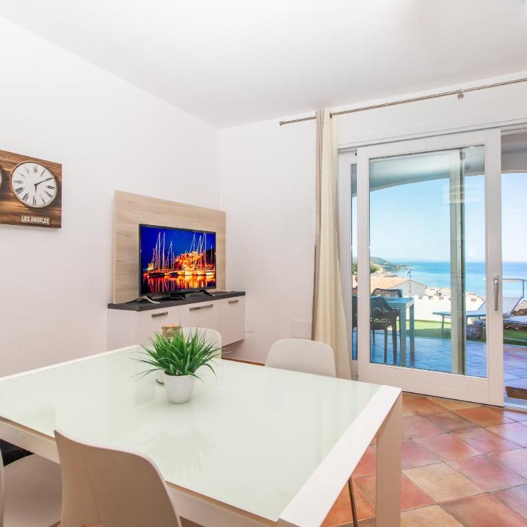 Residence L'Olivastro - Appartamento con 1 Camera da Letto, Balcone e Vista Mare - 3