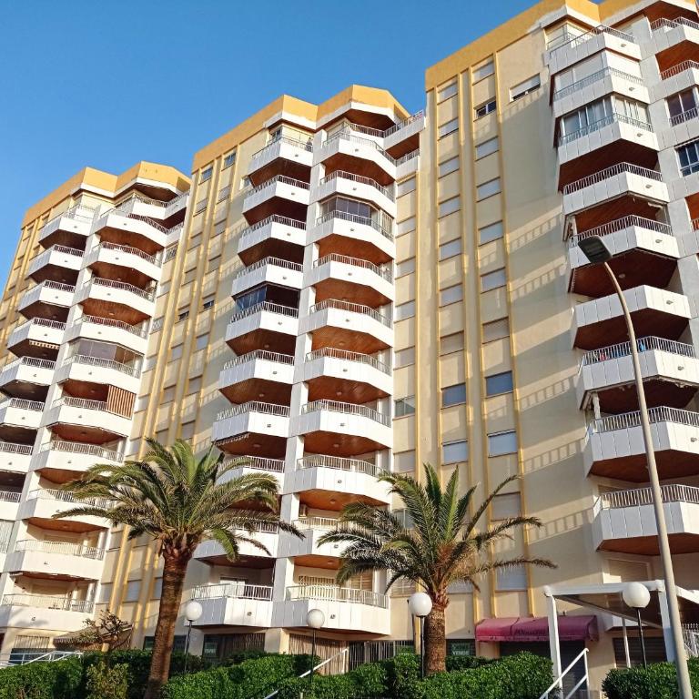 Bahamas II Solo Familias Serviplaya - Apartamento Deluxe - 2