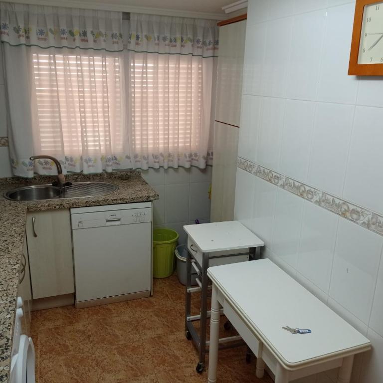 Bahamas II Solo Familias Serviplaya - Apartamento Deluxe - 23
