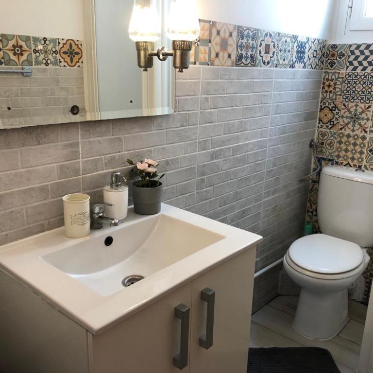 Apartment near the BIO PARC - Three-Bedroom Apartment - 22