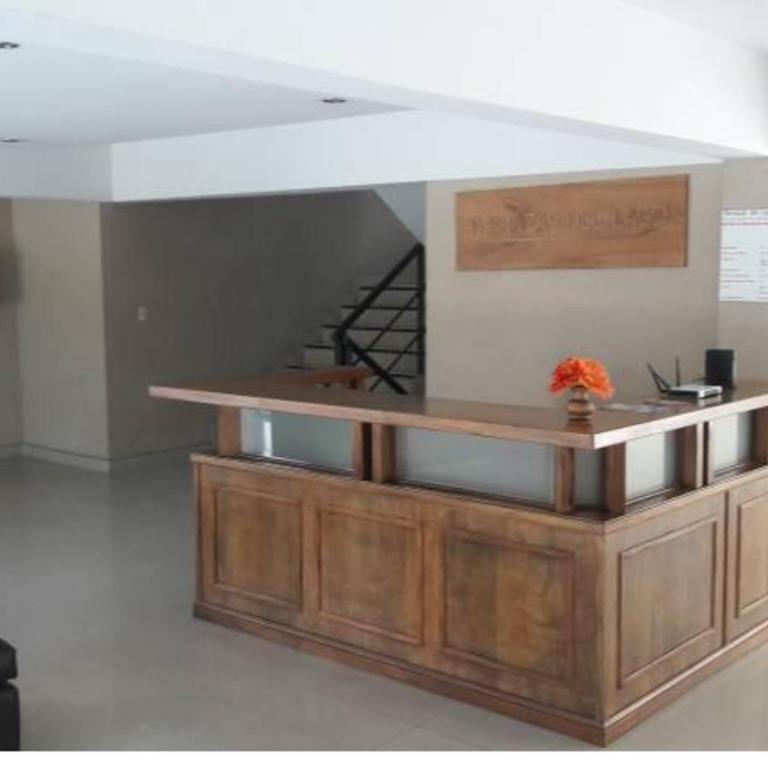 Departamento impecable excelente ubicación cerca de todo - Apartment with Terrace - 42