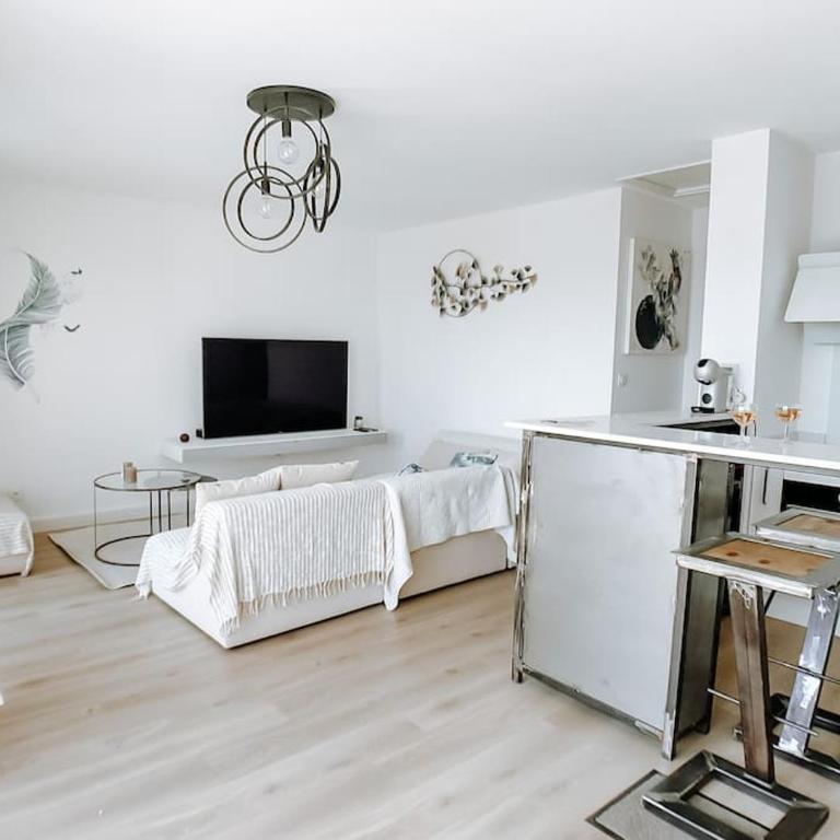 Appartement type industriel dans cadre provençal - Appartement 1 Chambre - 4
