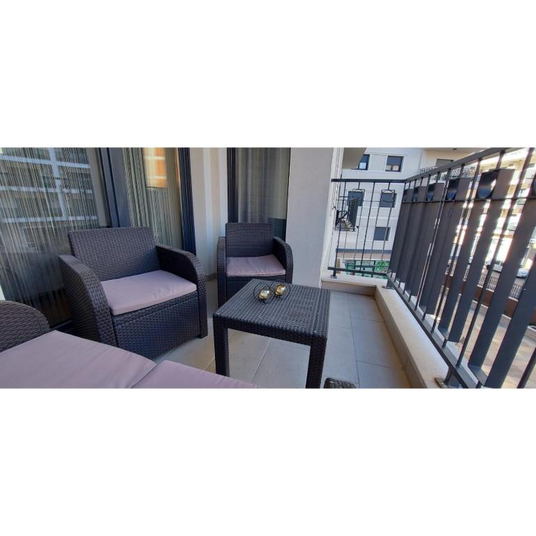 Impressive apartment - Apartman sa 1 Spavaćom Sobom - 12