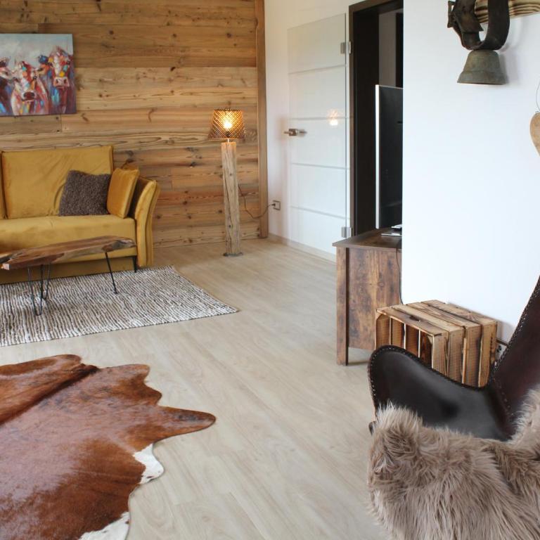 Kuh Heimat - Bergblick - Terrasse - Apartment mit 2 Schlafzimmern - 24