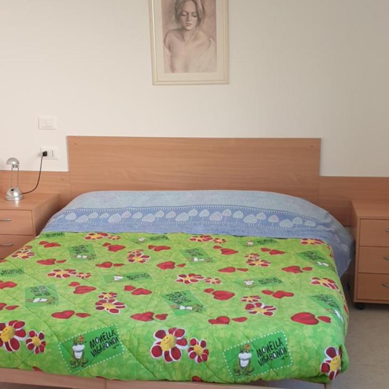 Le Acacie rooms - ex B&B - Camera Matrimoniale con Bagno Privato - 12