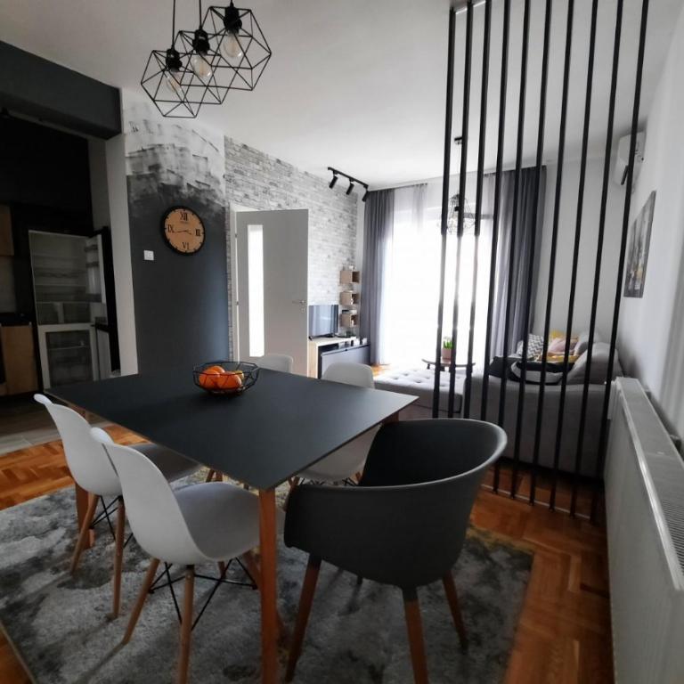 Alex Industry - Two-Bedroom Apartment - 1