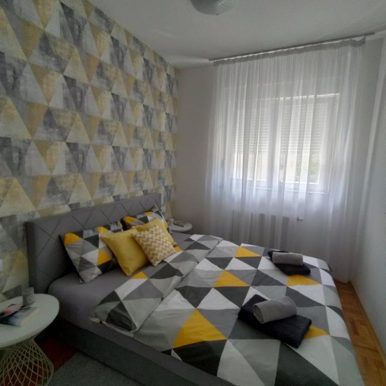 Alex Industry - Two-Bedroom Apartment - 9