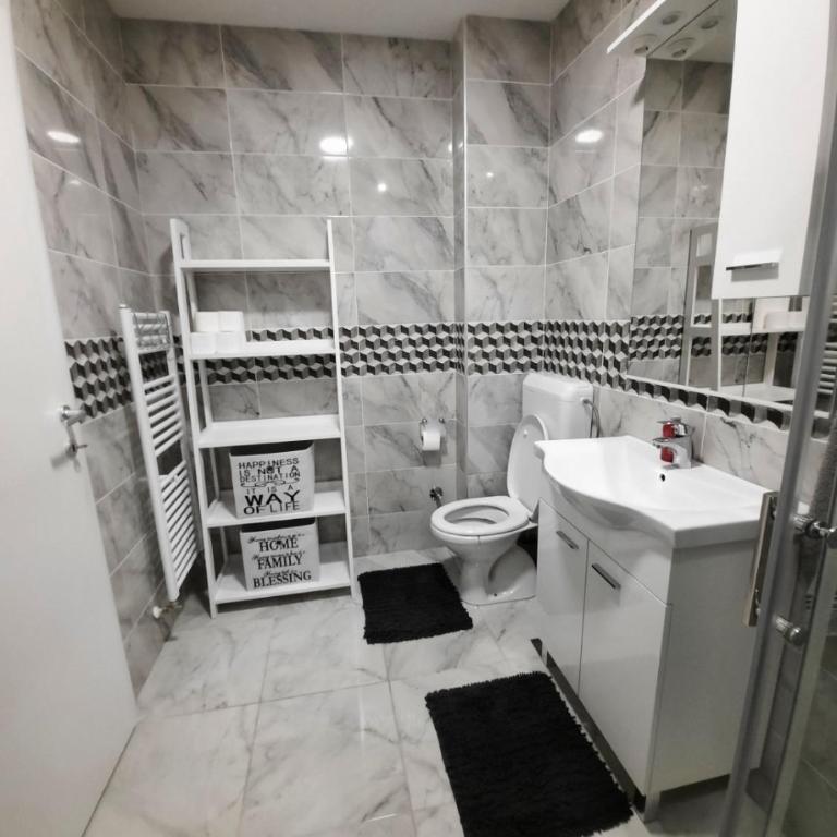 Alex Industry - Two-Bedroom Apartment - 20