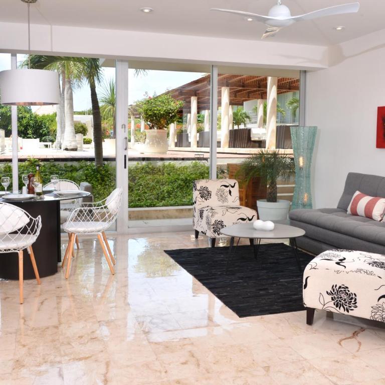 Magia Beachside Condo - Two-Bedroom Apartment - 17
