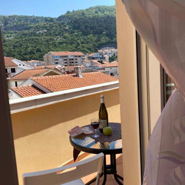Guest House Villa Natali - Chambre Triple – Vue sur Montagne - 1