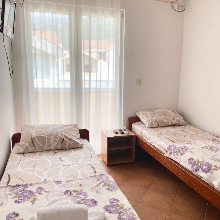 Guest House Villa Natali - Chambre Lits Jumeaux Économique - 7