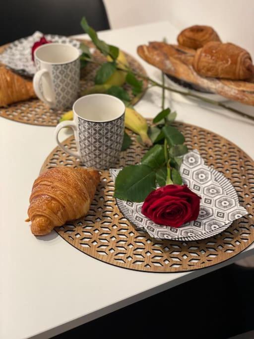 Nuit Magique Love room avec Jacuzzi Privé Nantes - Apartment mit 1 Schlafzimmer - 25
