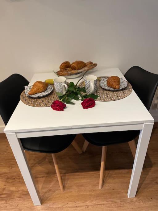 Nuit Magique Love room avec Jacuzzi Privé Nantes - Apartment mit 1 Schlafzimmer - 26