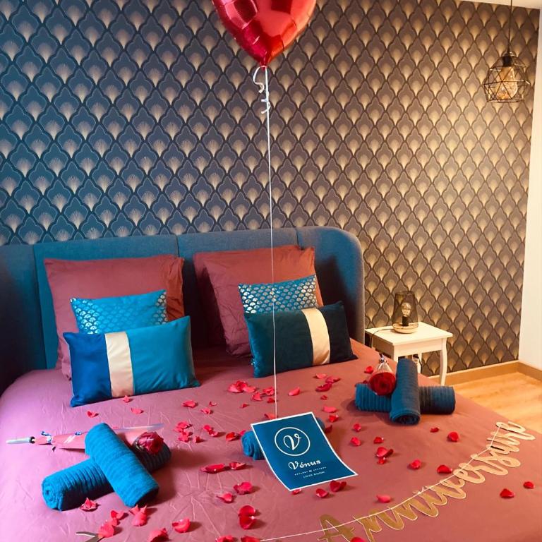 Nuit Magique Love room avec Jacuzzi Privé Nantes - Apartment mit 1 Schlafzimmer - 7
