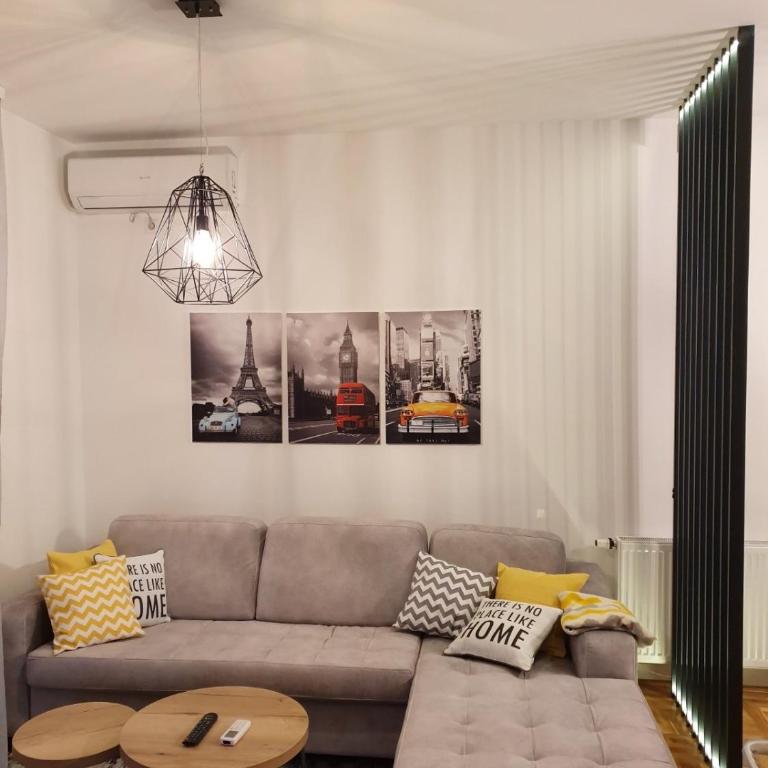 Alex Industry - Two-Bedroom Apartment - 5