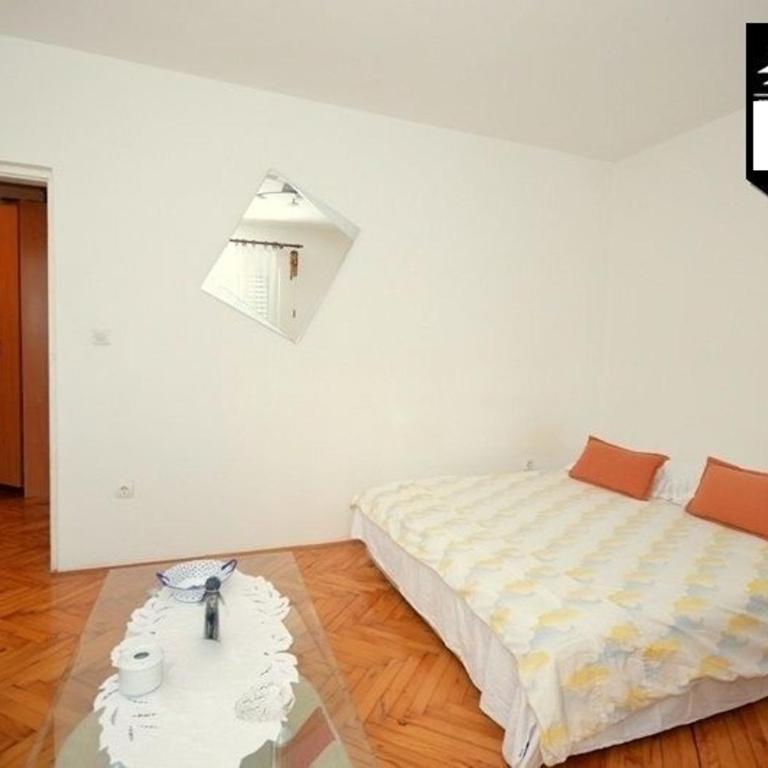 Apartment Jelka - Apartman - 3
