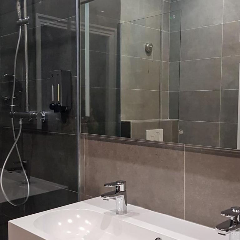 La Suite Lanterne - Appartement - 21