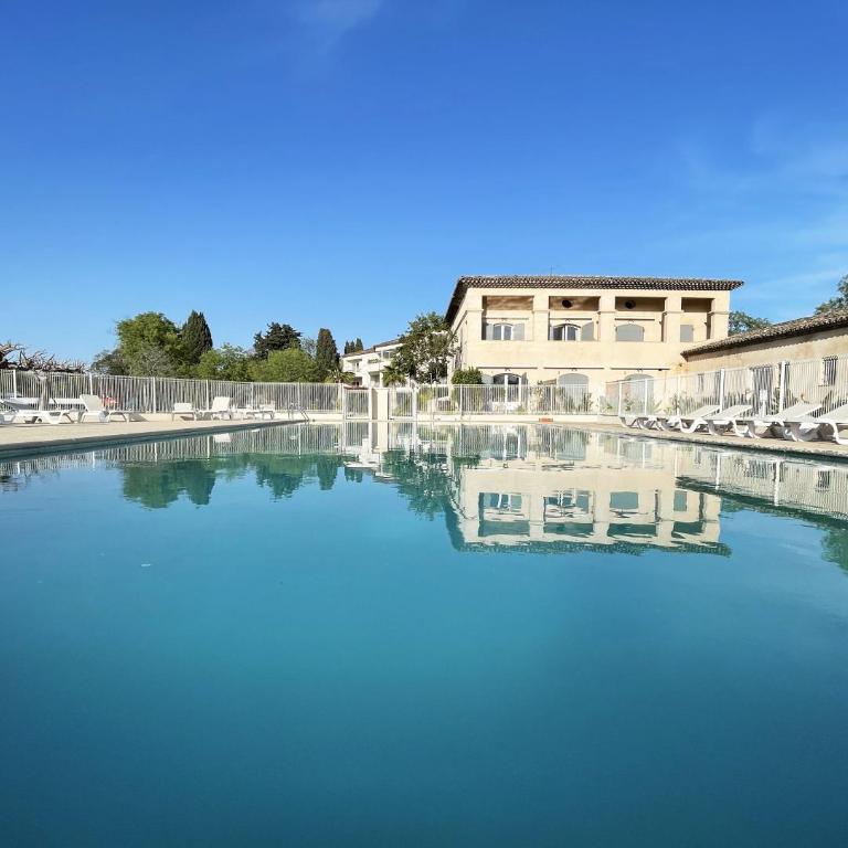 Appartement 321 avec deux chambres - LES SUITES DE ROBINSON - Résidence avec piscine en bord de Siagne, à Mandelieu-La-Napoule - Appartement 2 Chambres - 1