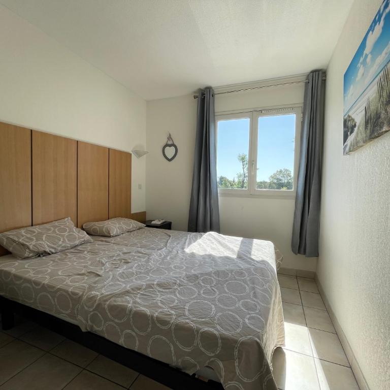 Appartement 321 avec deux chambres - LES SUITES DE ROBINSON - Résidence avec piscine en bord de Siagne, à Mandelieu-La-Napoule - Appartement 2 Chambres - 3