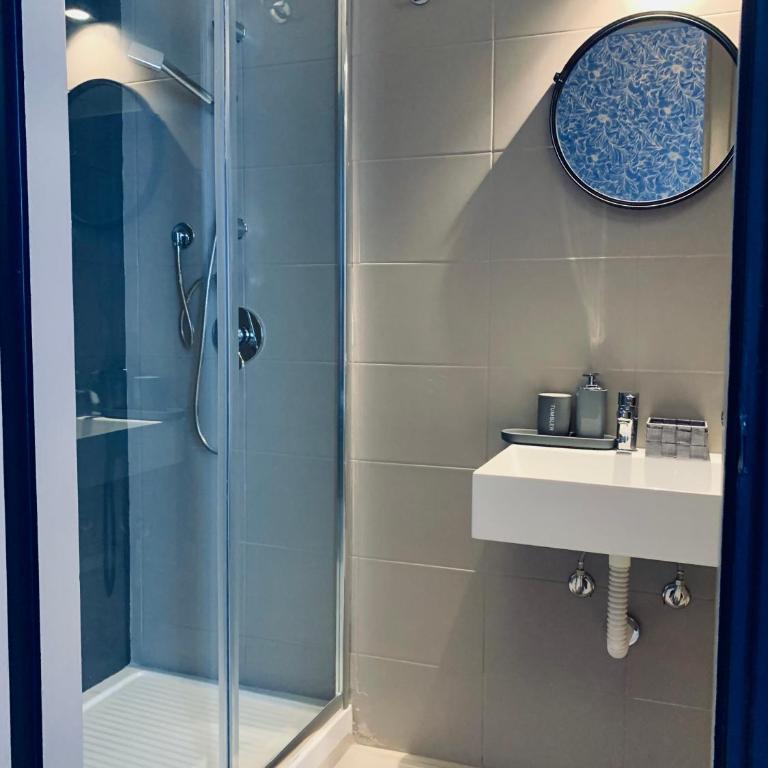 B&B Ungheria Ottantaquattro - Camera Matrimoniale con Bagno Privato - 5