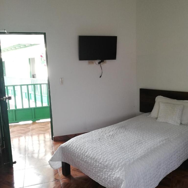 Esquina Colonial - Habitación Doble - 1 o 2 camas - 3