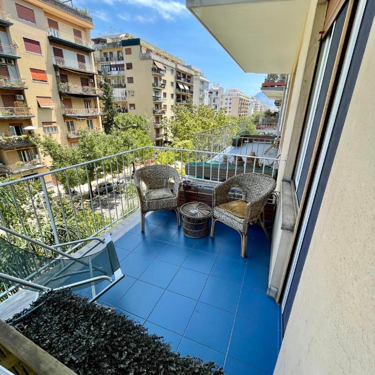 Casa Sciuti - Double Room with Balcony - 8