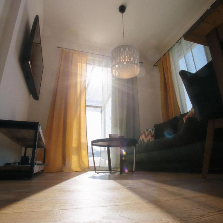 Forellenhof Appartements & Grossmutters Bungalow - Apartment mit Terrasse - 53