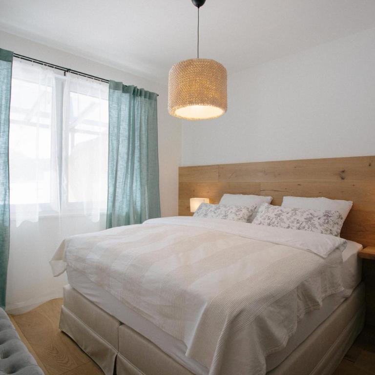 Forellenhof Appartements & Grossmutters Bungalow - Apartment mit Terrasse - 55