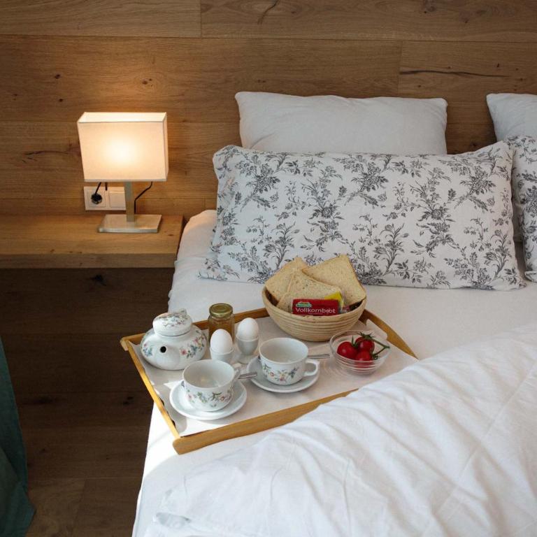 Forellenhof Appartements & Grossmutters Bungalow - Apartment mit Terrasse - 63