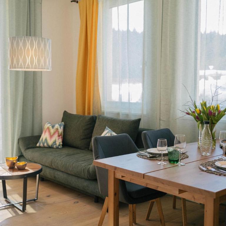 Forellenhof Appartements & Grossmutters Bungalow - Apartment mit Terrasse - 66