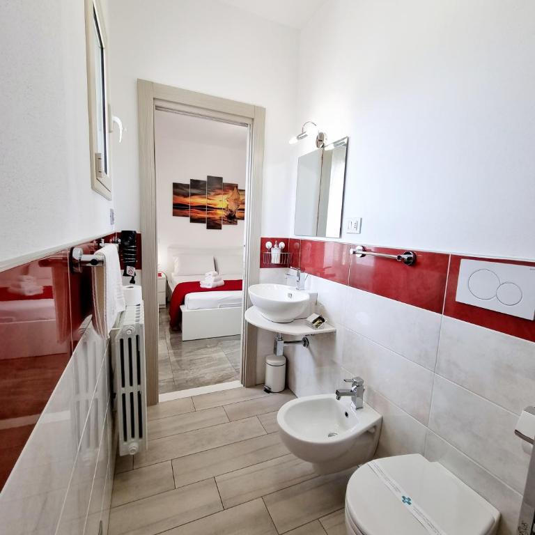 Albatros B&B Porto Cesareo - Camera Matrimoniale con Bagno Privato - 17