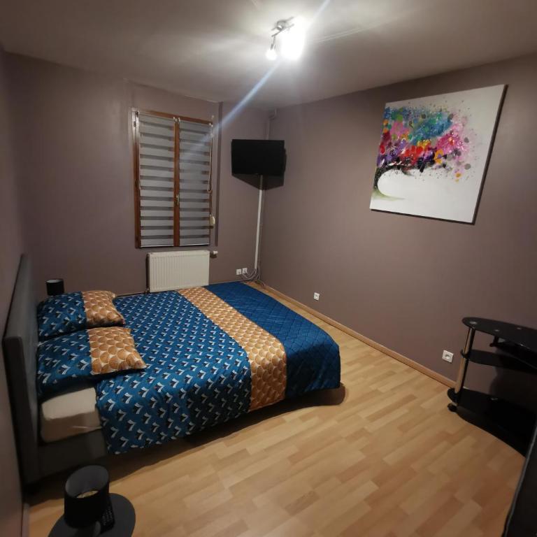 Agréable maison de 100m2 avec son parking privatif - Maison 3 Chambres - 9