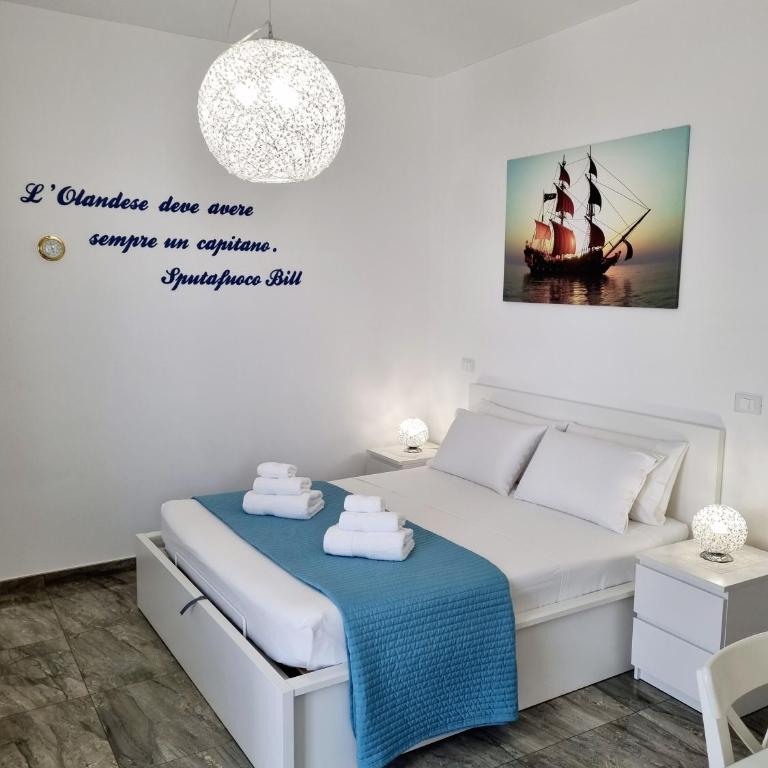 Albatros B&B Porto Cesareo - Camera Tripla con Bagno Privato - 2