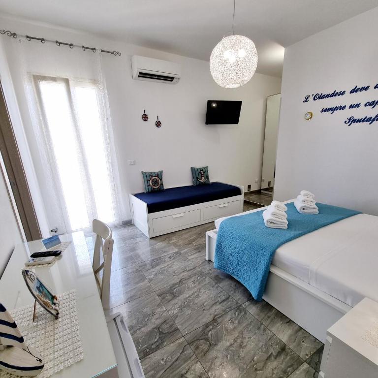 Albatros B&B Porto Cesareo - Camera Tripla con Bagno Privato - 3