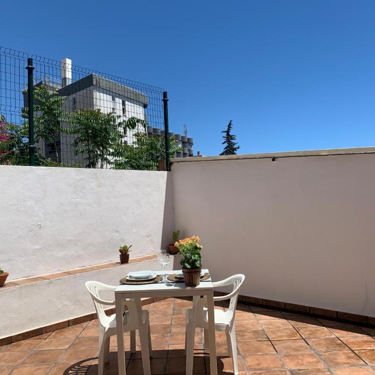 A Estrenar Preciosa Suite-Céntrico-Con Jardín y Porche - Apartamento de 1 dormitorio - 32