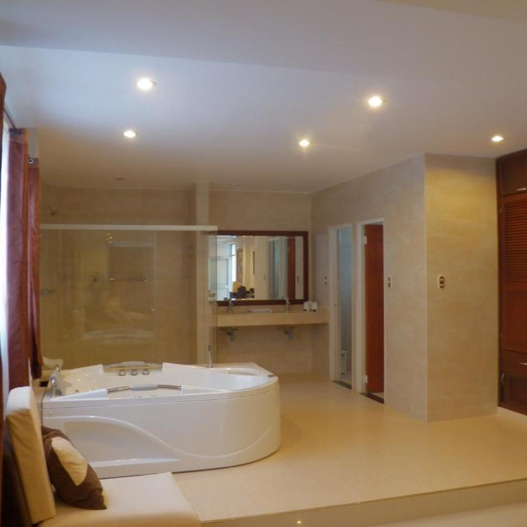 Hotel El Aeropuerto - Suite Clásica - 1