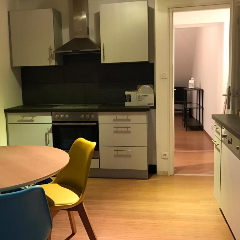 Jadore - Appartements meublés Mulhouse Ville - Apartamento de 2 dormitorios - 1
