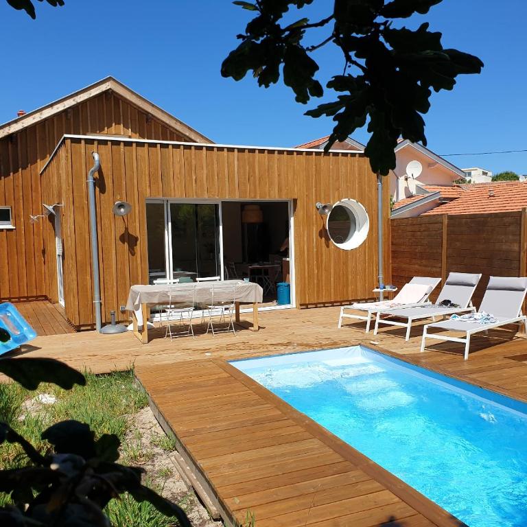 Biby BeachHouse - Villa - 1