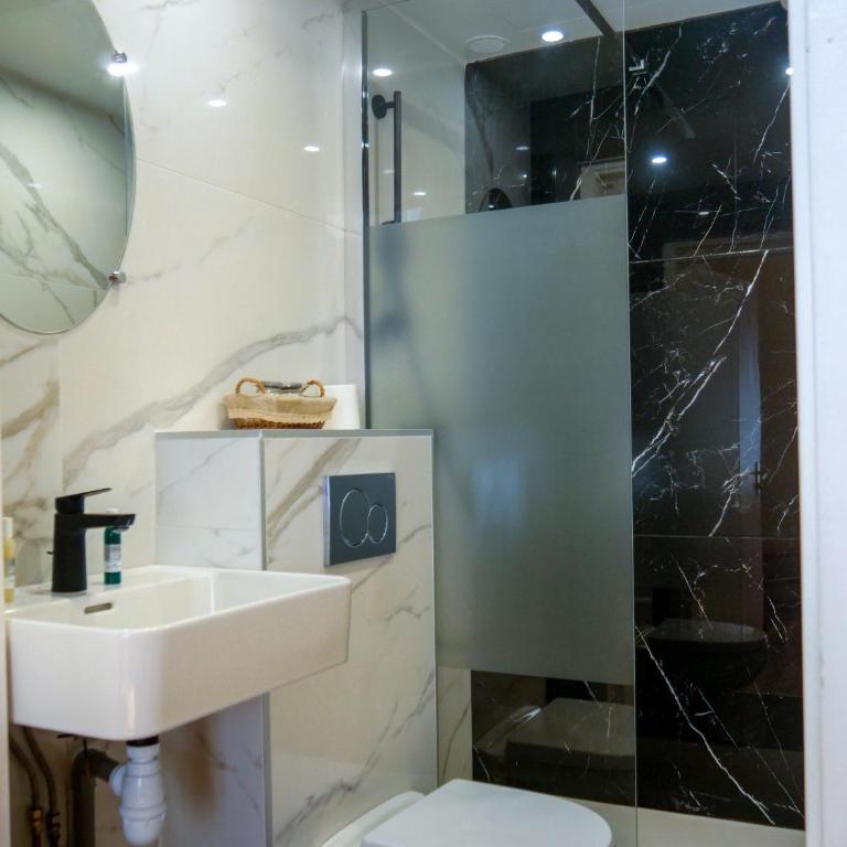 Altera Roma Hôtel - Chambre Familiale - 11