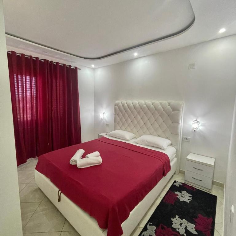 Queen Kodre Apartments - Dvokrevetna Soba sa Bračnim Krevetom i Pogledom na Bazen - 16