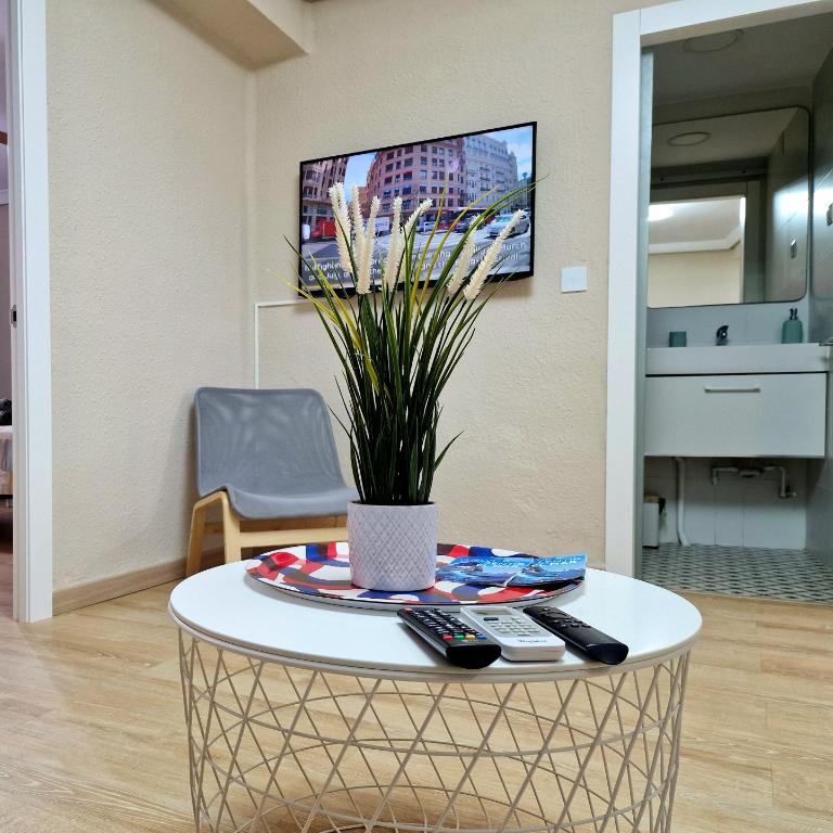Vive Valencia con playa y metro cerca - Apartamento - 43