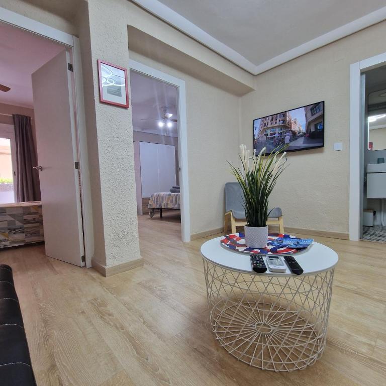 Vive Valencia con playa y metro cerca - Apartamento - 39