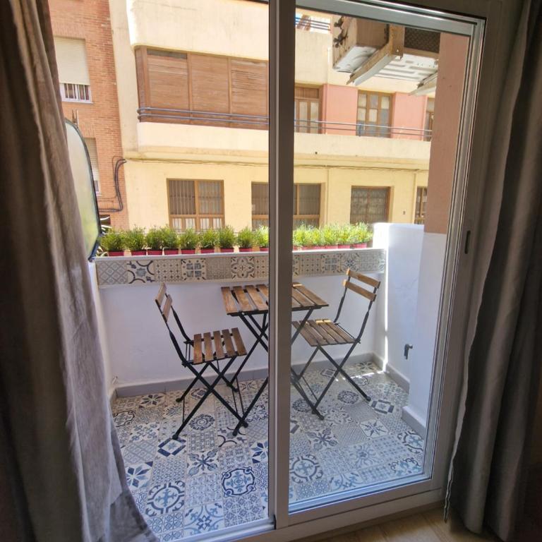 Vive Valencia con playa y metro cerca - Apartamento - 6