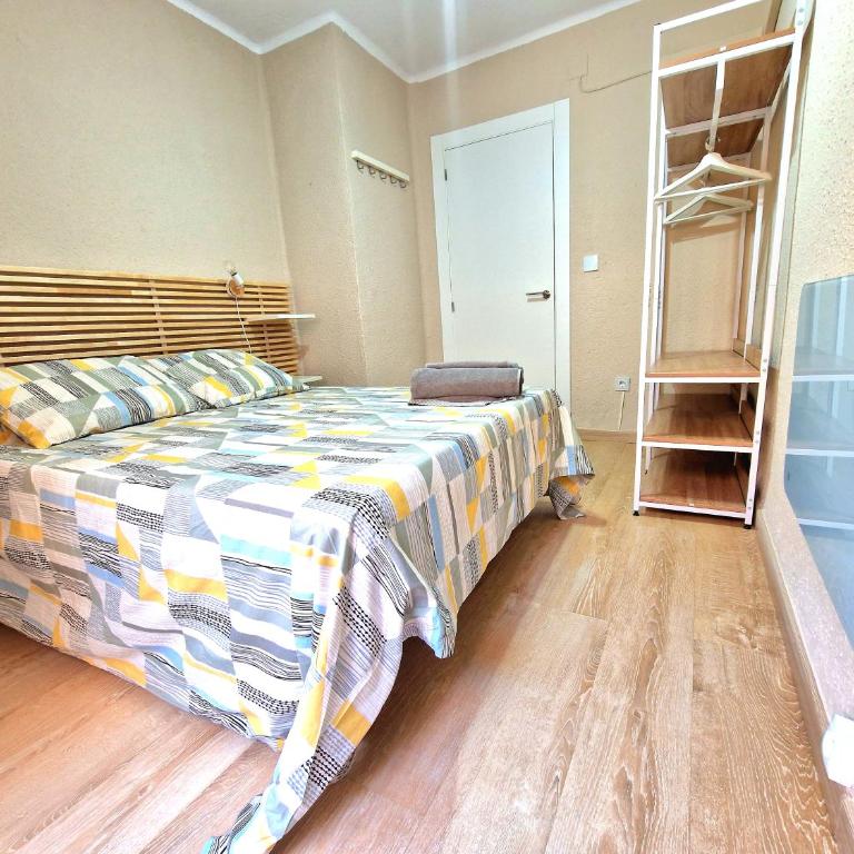 Vive Valencia con playa y metro cerca - Apartamento - 34