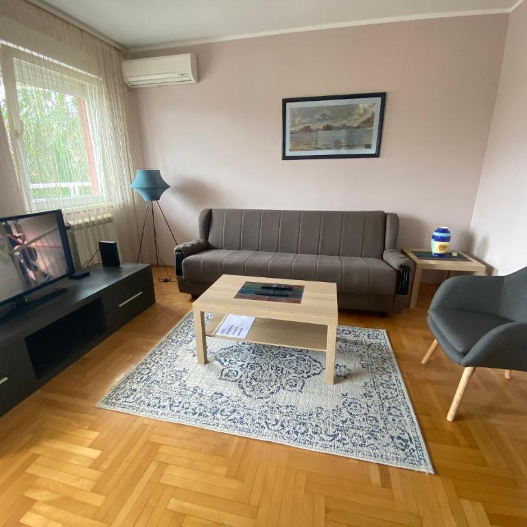 Hill Apartment - Apartman sa 1 Spavaćom Sobom - 1