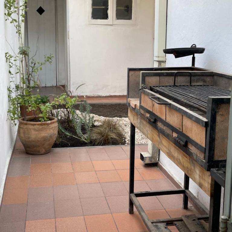 Casa Las Rosas en la mejor zona de mendoza quinta seccion - Casa de 3 dormitorios - 5