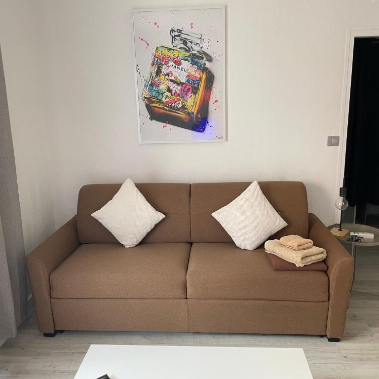 the Dream - One-Bedroom Apartment - 6