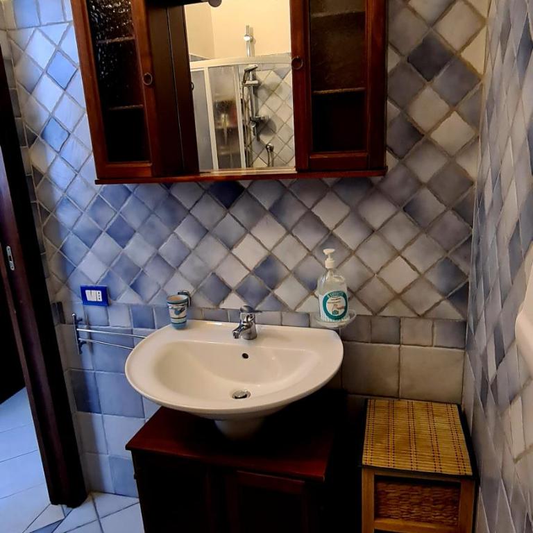Cuore di La Maddalena - Appartamento con 2 Camere da Letto - 8