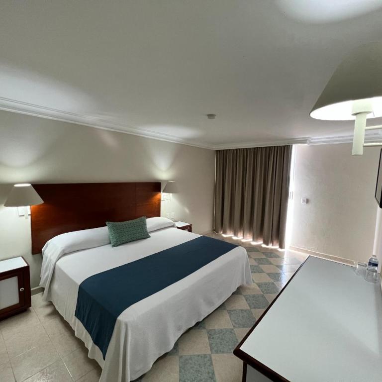 Hotel Sands Arenas - King Room - 5